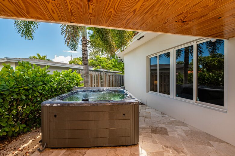 Fort Lauderdale’s Sunset Paradise on the Water - Fort Lauderdale, Florida