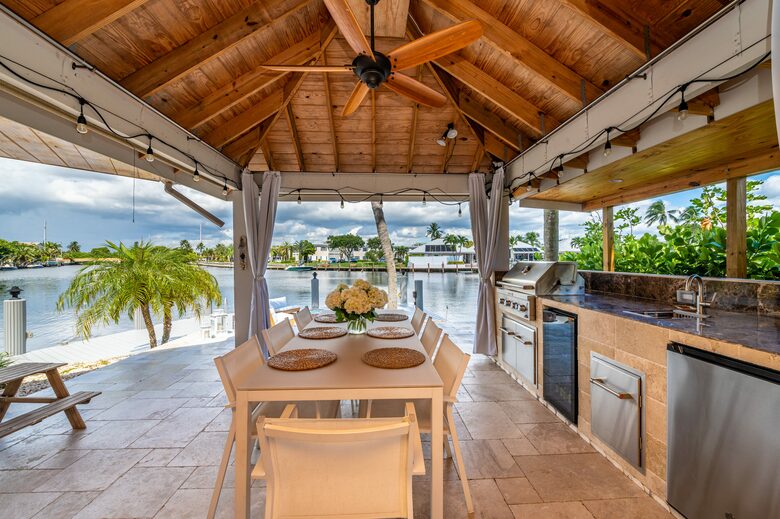 Fort Lauderdale’s Sunset Paradise on the Water - Fort Lauderdale, Florida