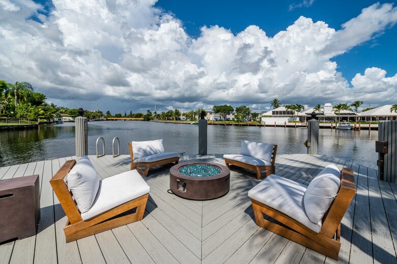 Fort Lauderdale’s Sunset Paradise on the Water - Fort Lauderdale, Florida