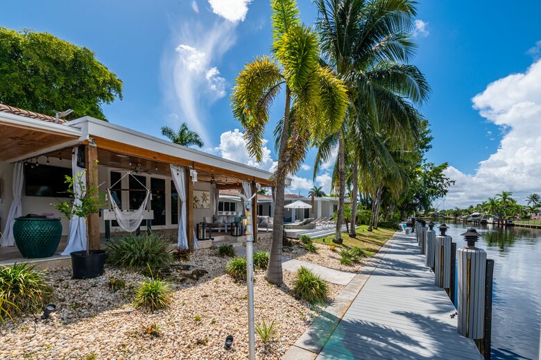 Fort Lauderdale’s Sunset Paradise on the Water - Fort Lauderdale, Florida