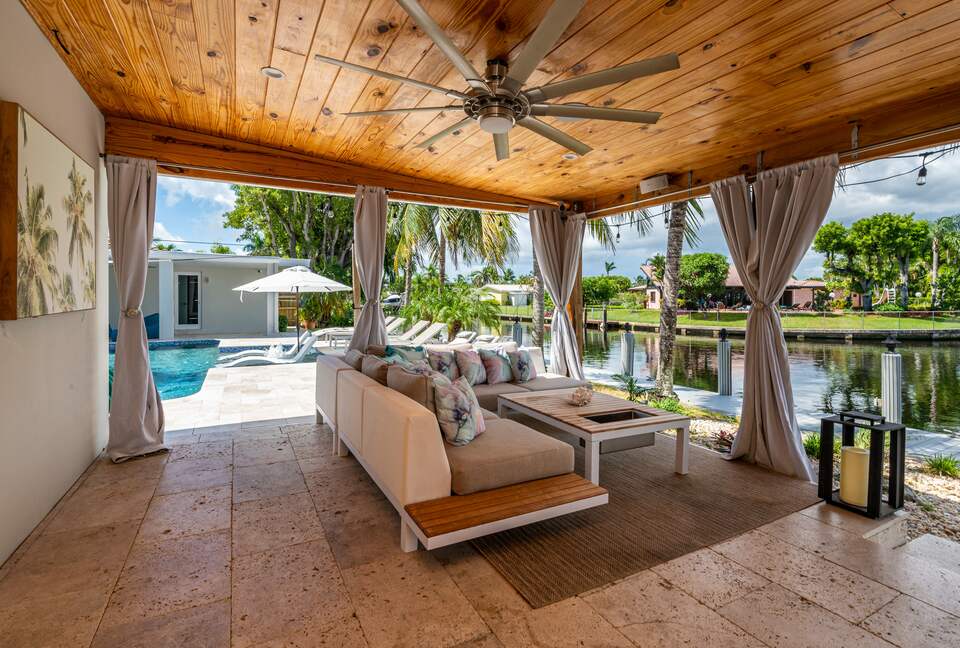 Fort Lauderdale’s Sunset Paradise on the Water - Fort Lauderdale, Florida