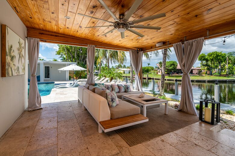 Fort Lauderdale’s Sunset Paradise on the Water - Fort Lauderdale, Florida