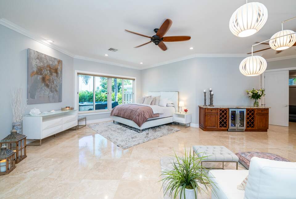 Fort Lauderdale’s Sunset Paradise on the Water - Fort Lauderdale, Florida