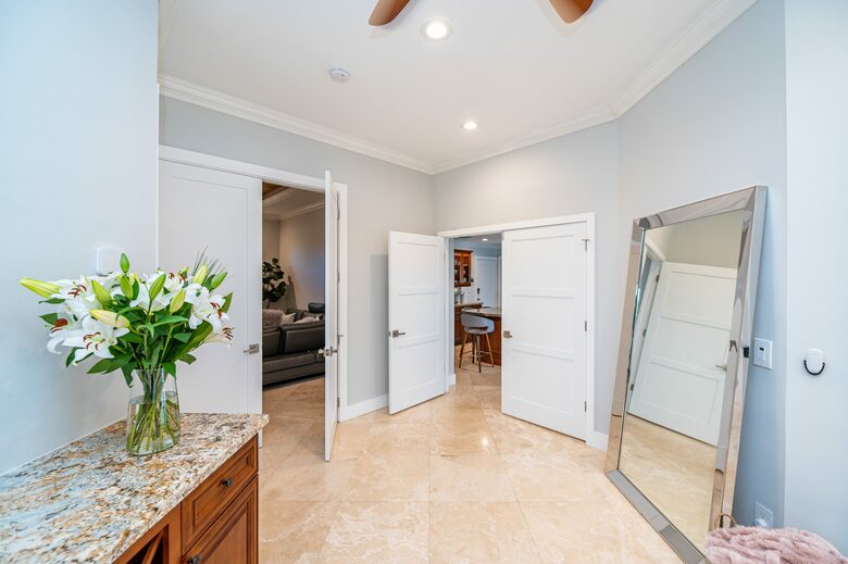 Fort Lauderdale’s Sunset Paradise on the Water - Fort Lauderdale, Florida