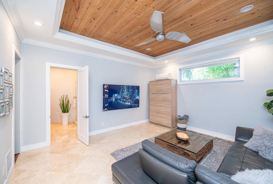 Fort Lauderdale’s Sunset Paradise on the Water - Fort Lauderdale, Florida