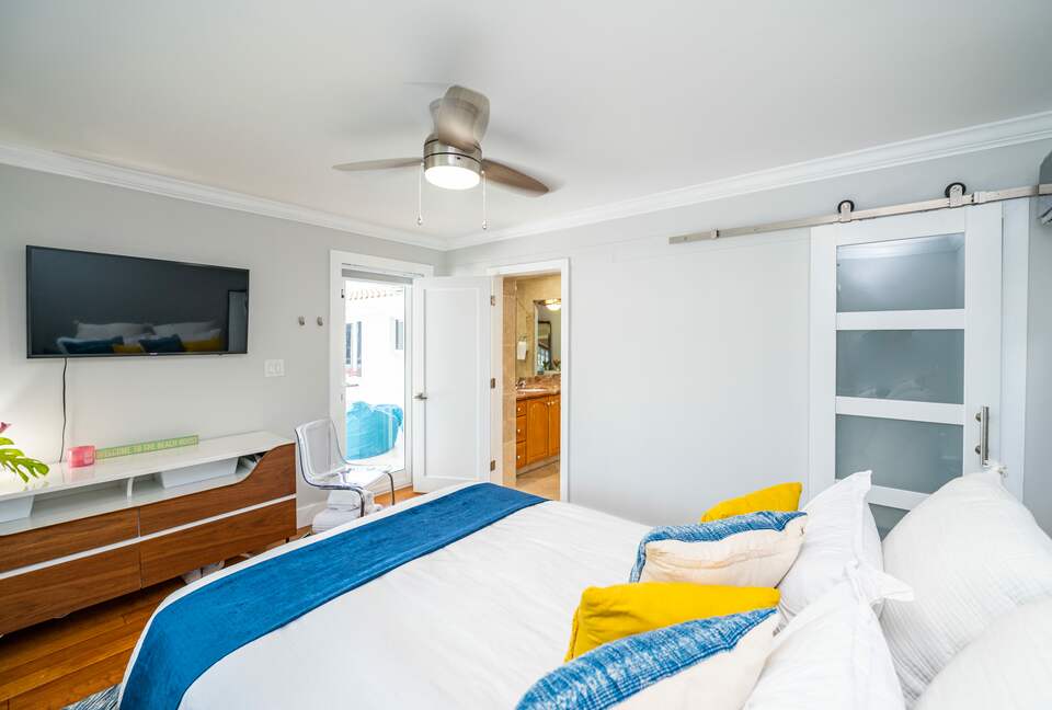 Fort Lauderdale’s Sunset Paradise on the Water - Fort Lauderdale, Florida