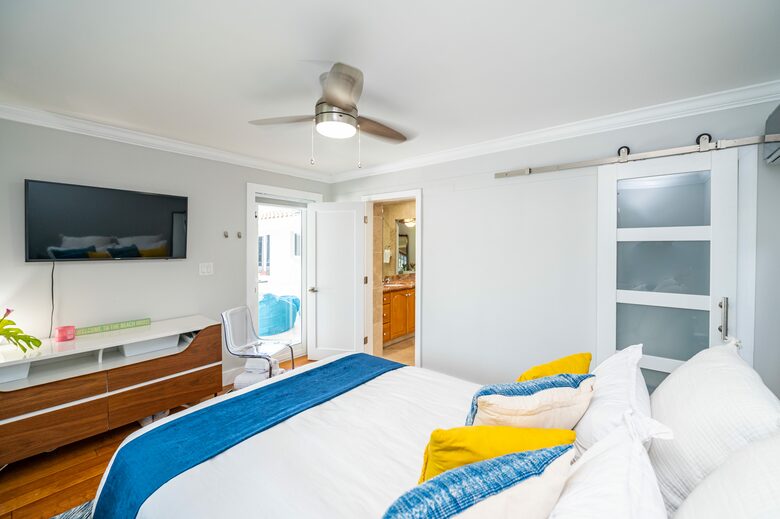 Fort Lauderdale’s Sunset Paradise on the Water - Fort Lauderdale, Florida