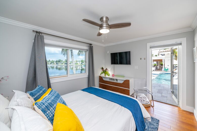 Fort Lauderdale’s Sunset Paradise on the Water - Fort Lauderdale, Florida