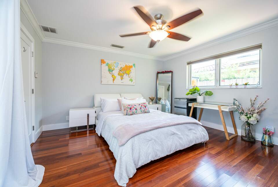 Fort Lauderdale’s Sunset Paradise on the Water - Fort Lauderdale, Florida