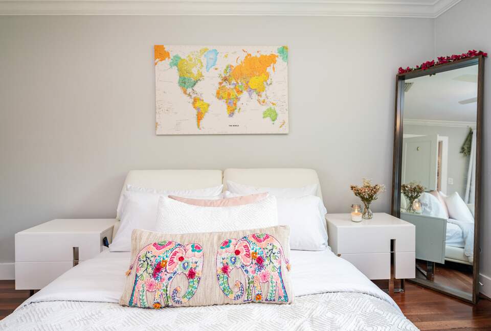 Fort Lauderdale’s Sunset Paradise on the Water - Fort Lauderdale, Florida