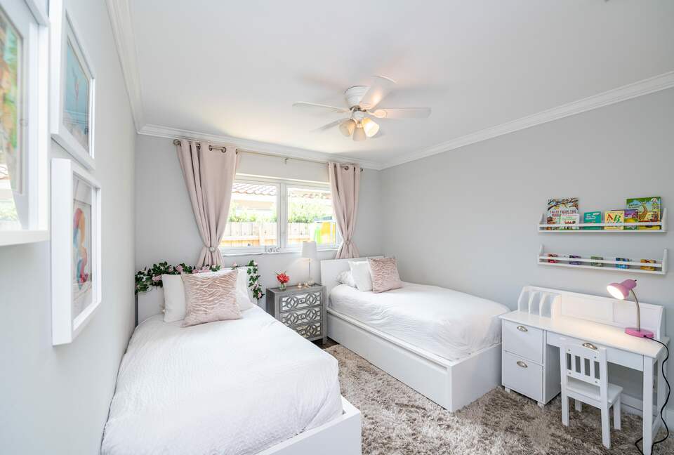 Fort Lauderdale’s Sunset Paradise on the Water - Fort Lauderdale, Florida