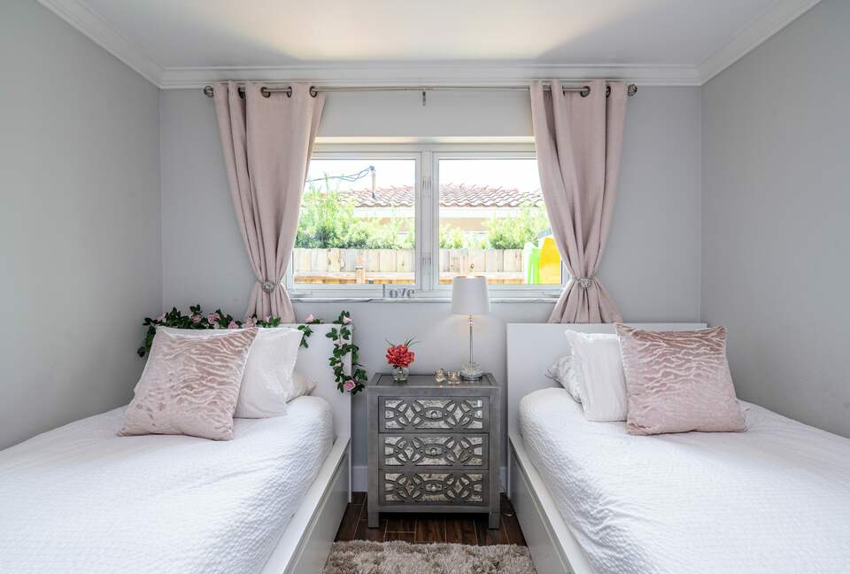 Fort Lauderdale’s Sunset Paradise on the Water - Fort Lauderdale, Florida