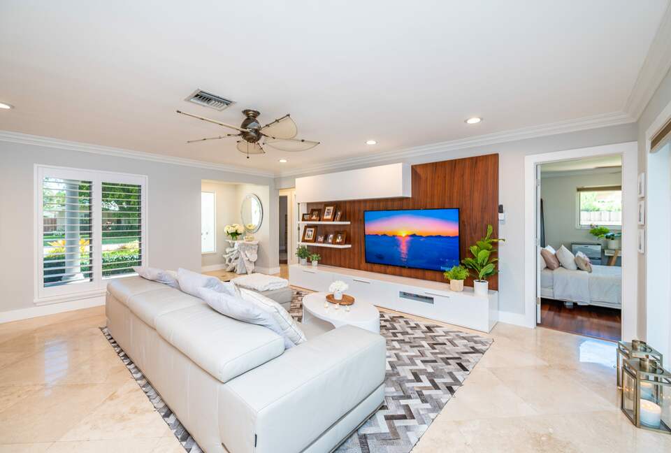 Fort Lauderdale’s Sunset Paradise on the Water - Fort Lauderdale, Florida