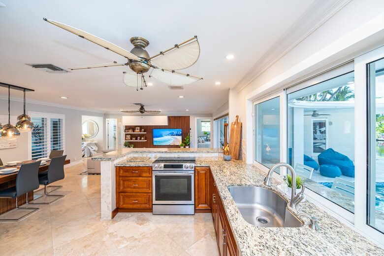 Fort Lauderdale’s Sunset Paradise on the Water - Fort Lauderdale, Florida