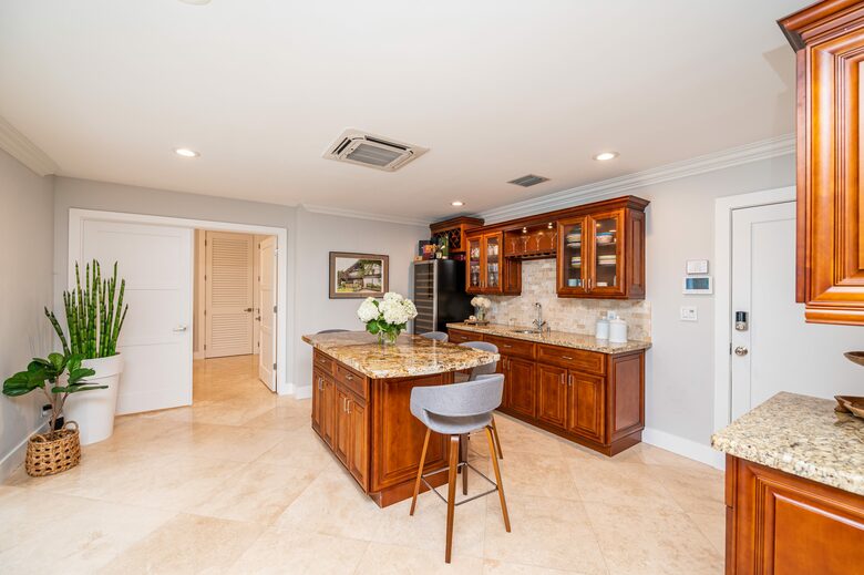 Fort Lauderdale’s Sunset Paradise on the Water - Fort Lauderdale, Florida