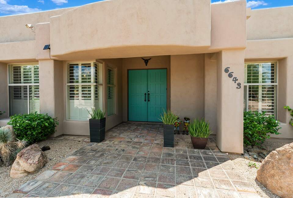 North Scottsdale Sanctuary - Cave Creek, Arizona