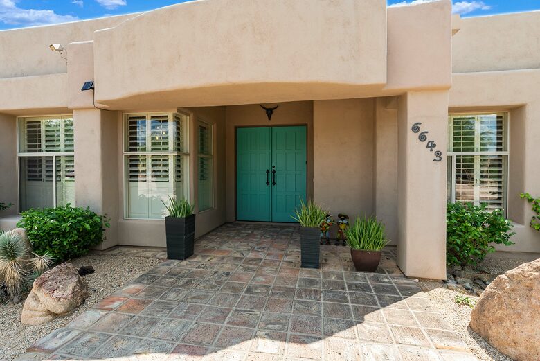 North Scottsdale Sanctuary - Cave Creek, Arizona