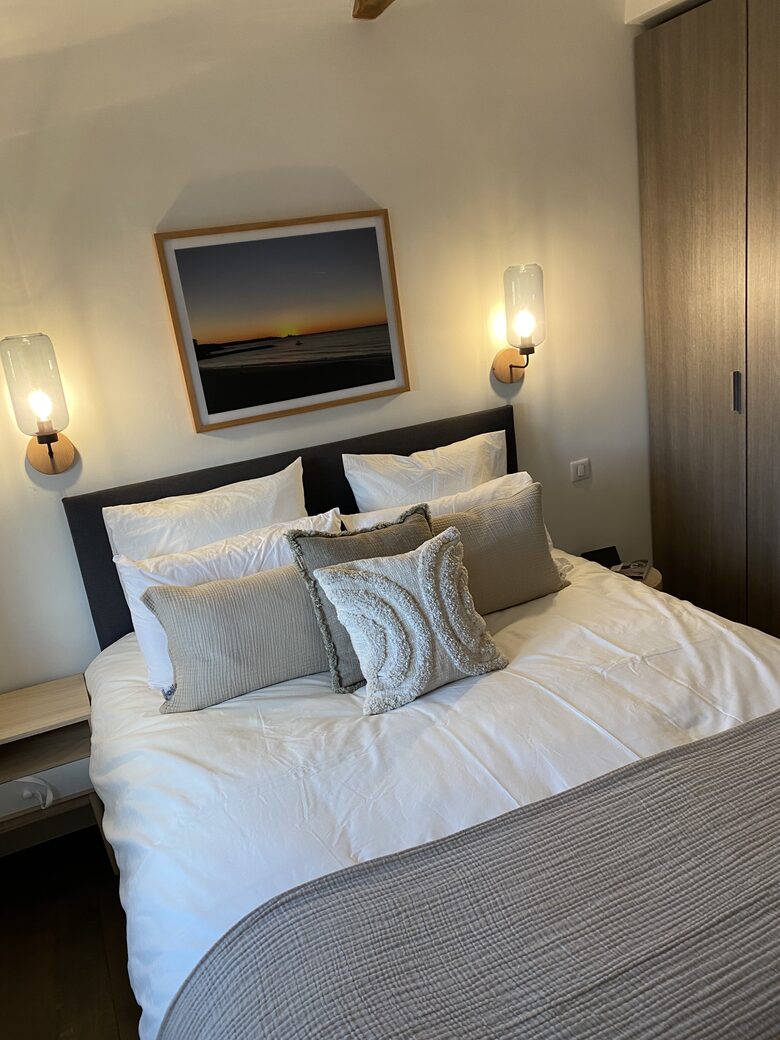 Rare Three Bedroom in Old Antibes - Antibes, France