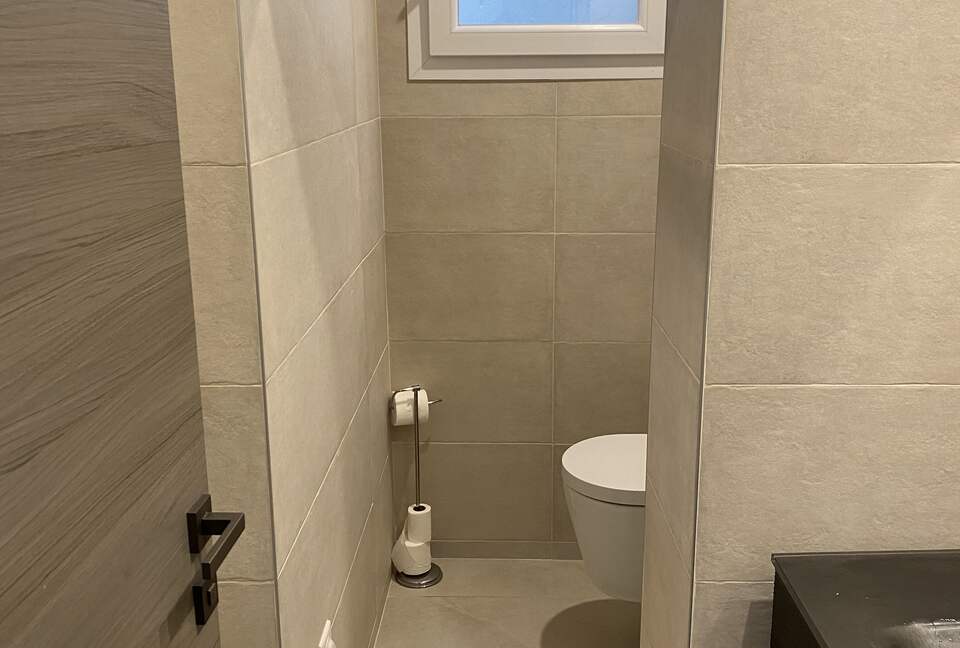 Rare Three Bedroom in Old Antibes - Antibes, France