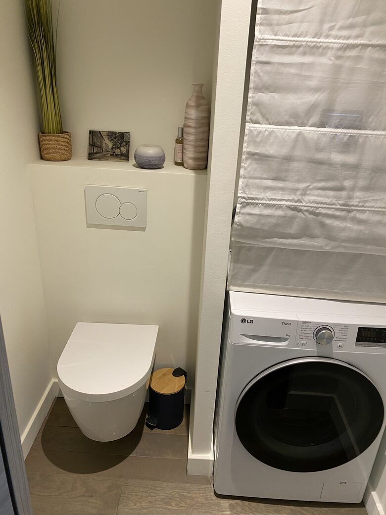 Rare Three Bedroom in Old Antibes - Antibes, France