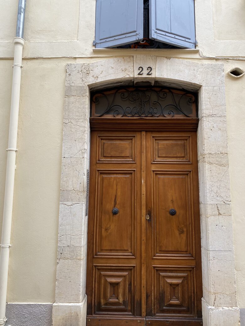 Rare Three Bedroom in Old Antibes - Antibes, France