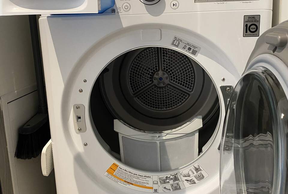 Rare Three Bedroom in Old Antibes - Antibes, France