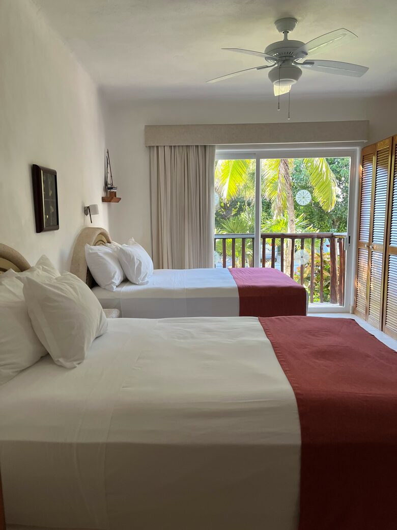 Las Villas Akumal - 2 Bedroom Oceanfront - Tulum, Mexico