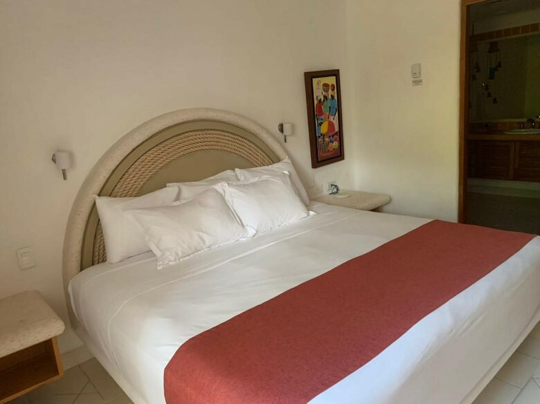 Las Villas Akumal - 2 Bedroom Oceanfront - Tulum, Mexico