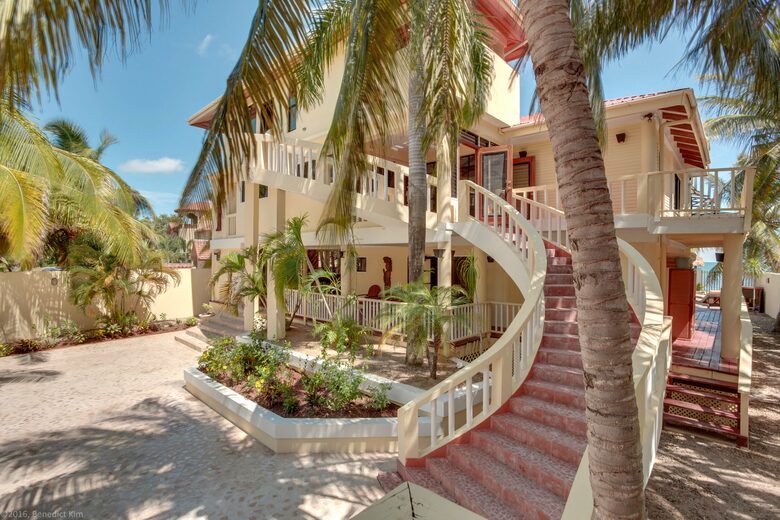 Mission Bay - Seine Bight, Belize