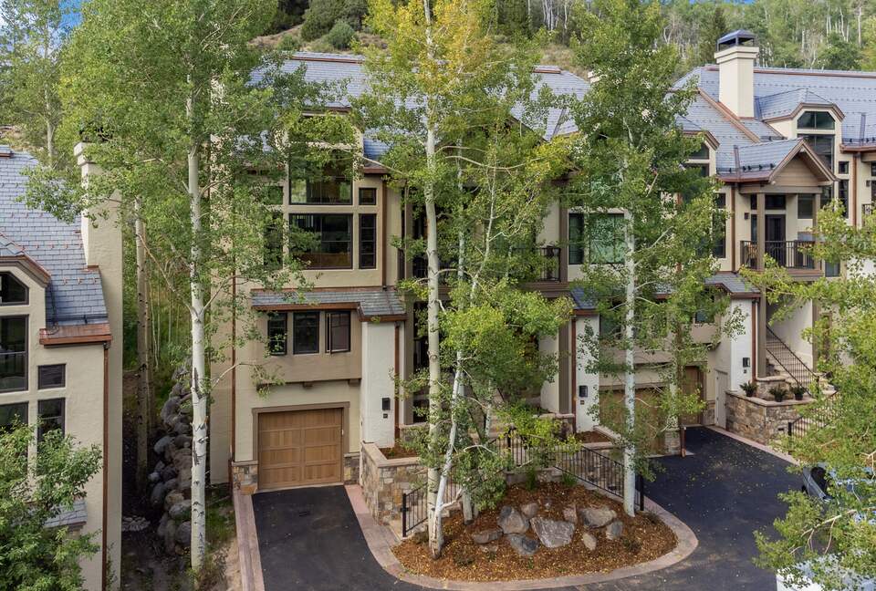 Every Unit Fully Reroofed and Remodeled Outside