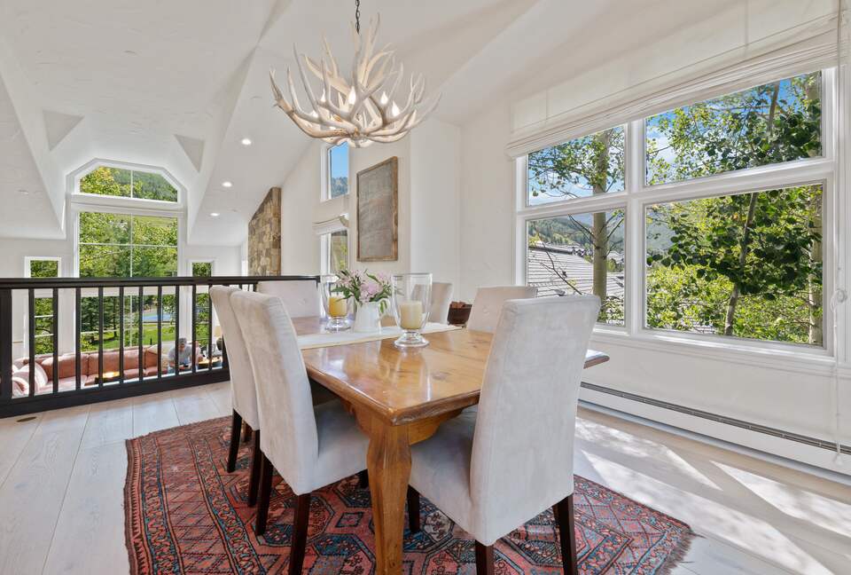 Dine Together Overlooking Spectacular Down-Valley Views