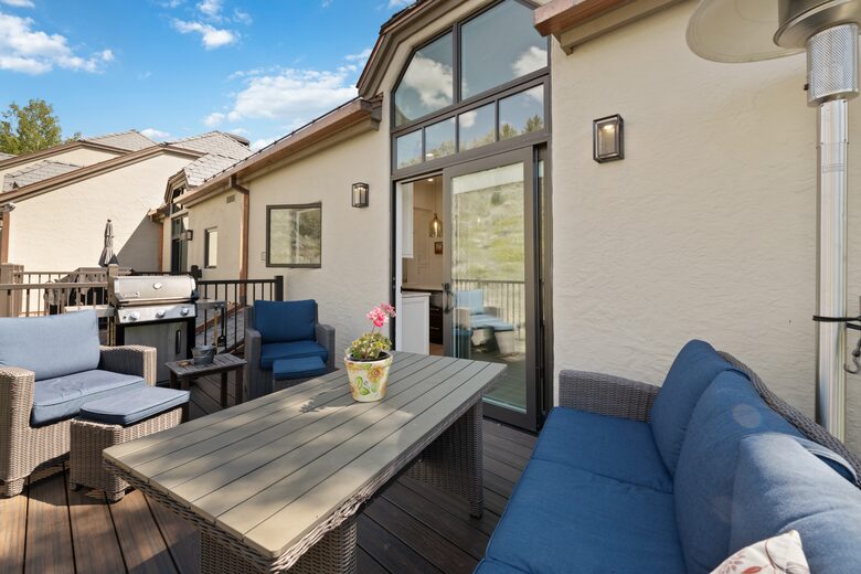 Eat, Drink and Lounge in Comfort on the Deck