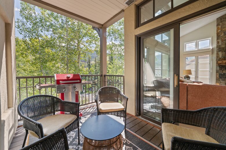 Covered Front Balcony with Spectacular Mountain Views
