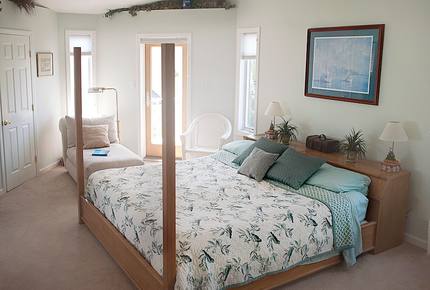 Barnegat Light Ocean Front Shore House - Barnegat Light, New Jersey