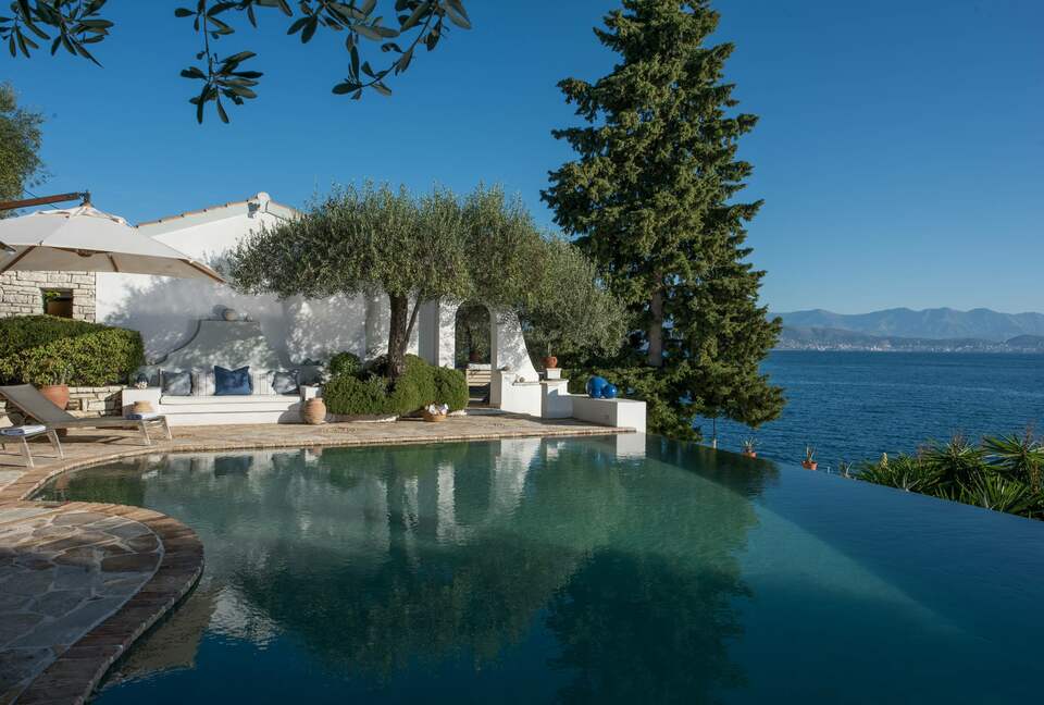 Villa Yeraki (R) - Corfu, Greece