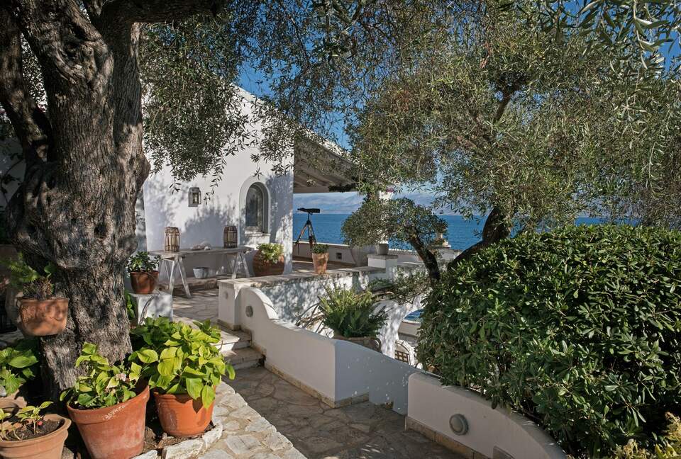 Villa Yeraki (R) - Corfu, Greece