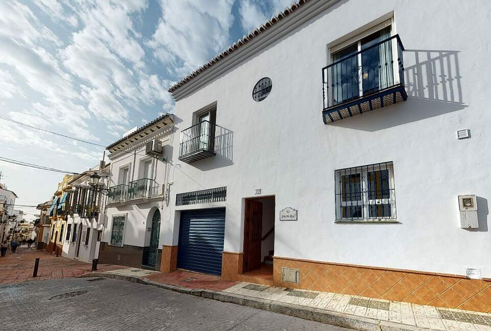 El Señorio Real - Nerja, Spain