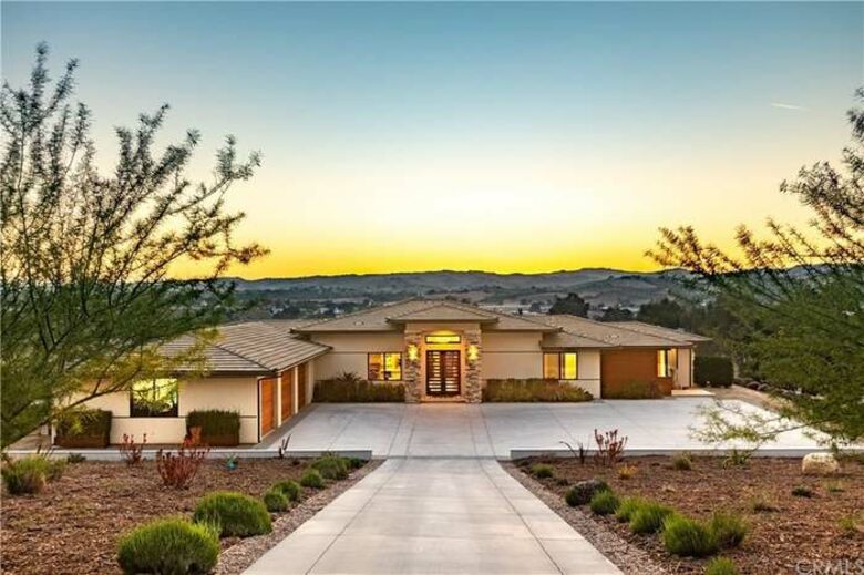 Paso de los Amigos - Templeton, California