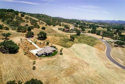 Paso de los Amigos - Templeton, California