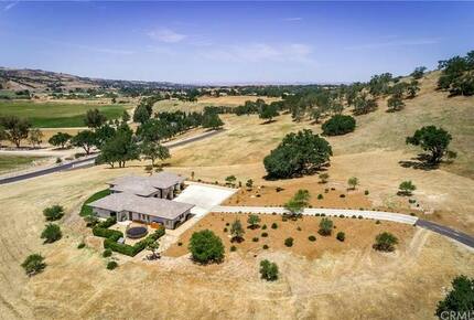 Paso de los Amigos - Templeton, California