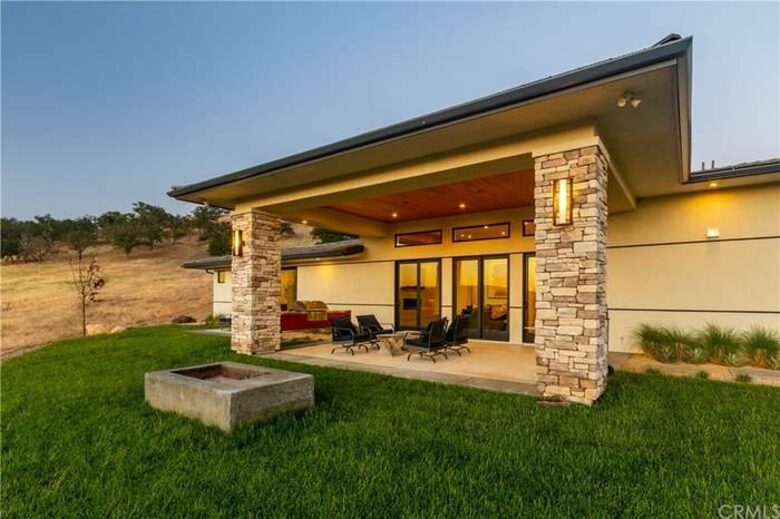 Paso de los Amigos - Templeton, California