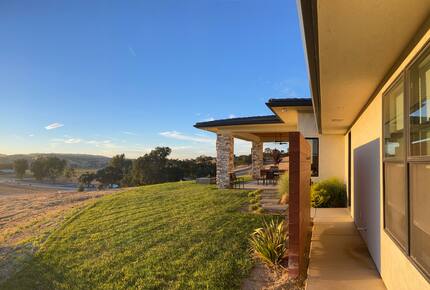 Paso de los Amigos - Templeton, California