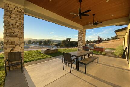 Paso de los Amigos - Templeton, California