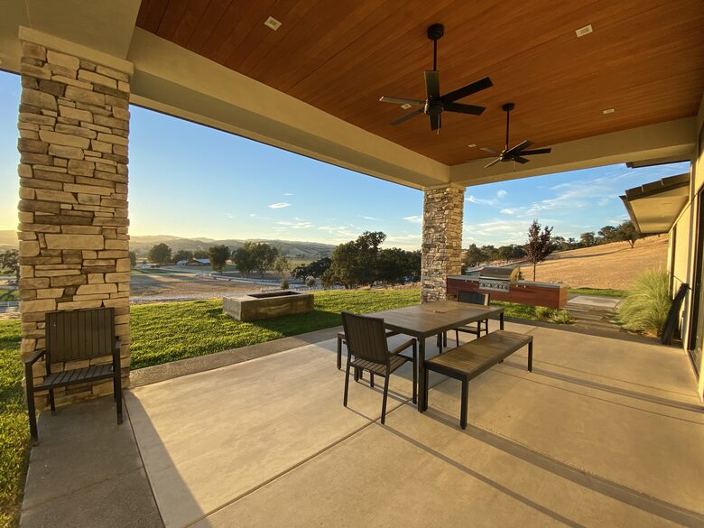 Paso de los Amigos - Templeton, California