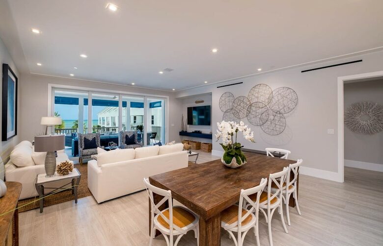 New Modern Penthouse with Private Beach - Islamorada, Florida