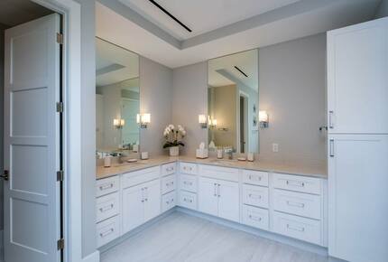 New Modern Penthouse with Private Beach - Islamorada, Florida