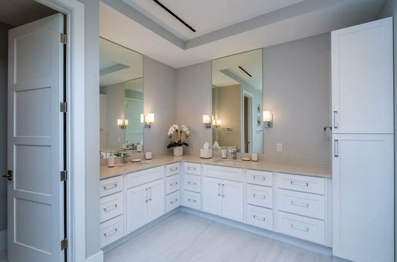 New Modern Penthouse with Private Beach - Islamorada, Florida