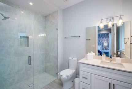 New Modern Penthouse with Private Beach - Islamorada, Florida