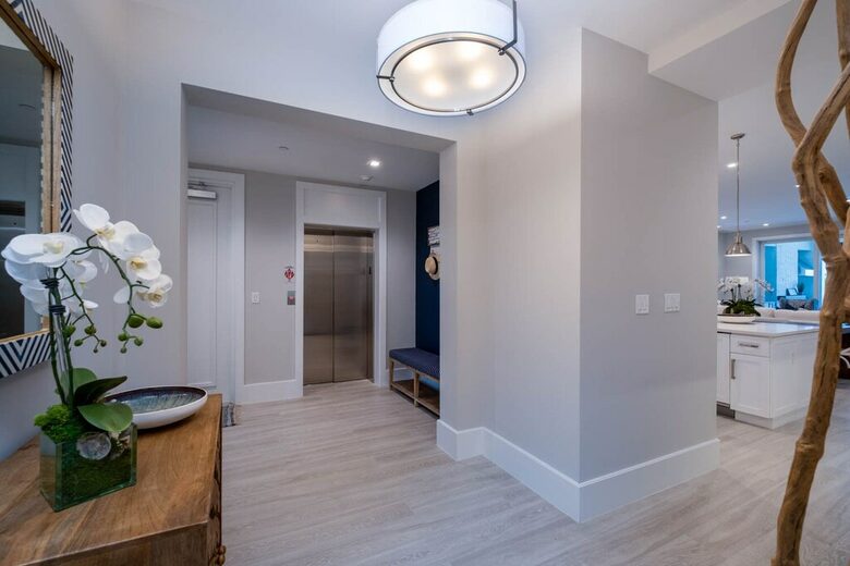 New Modern Penthouse with Private Beach - Islamorada, Florida