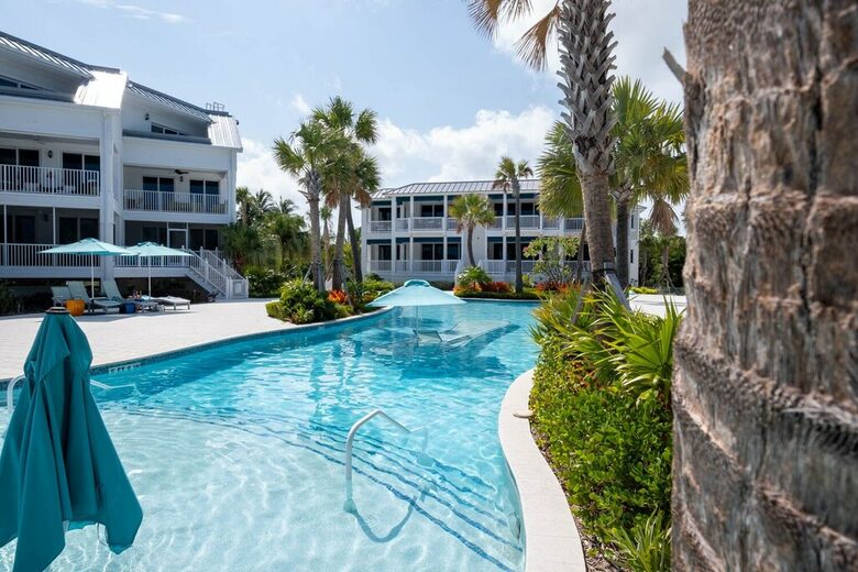 New Modern Penthouse with Private Beach - Islamorada, Florida